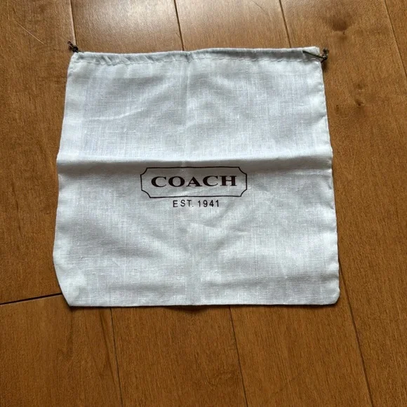 NWOT Coach Dust Cover - Picture 1 of 3
